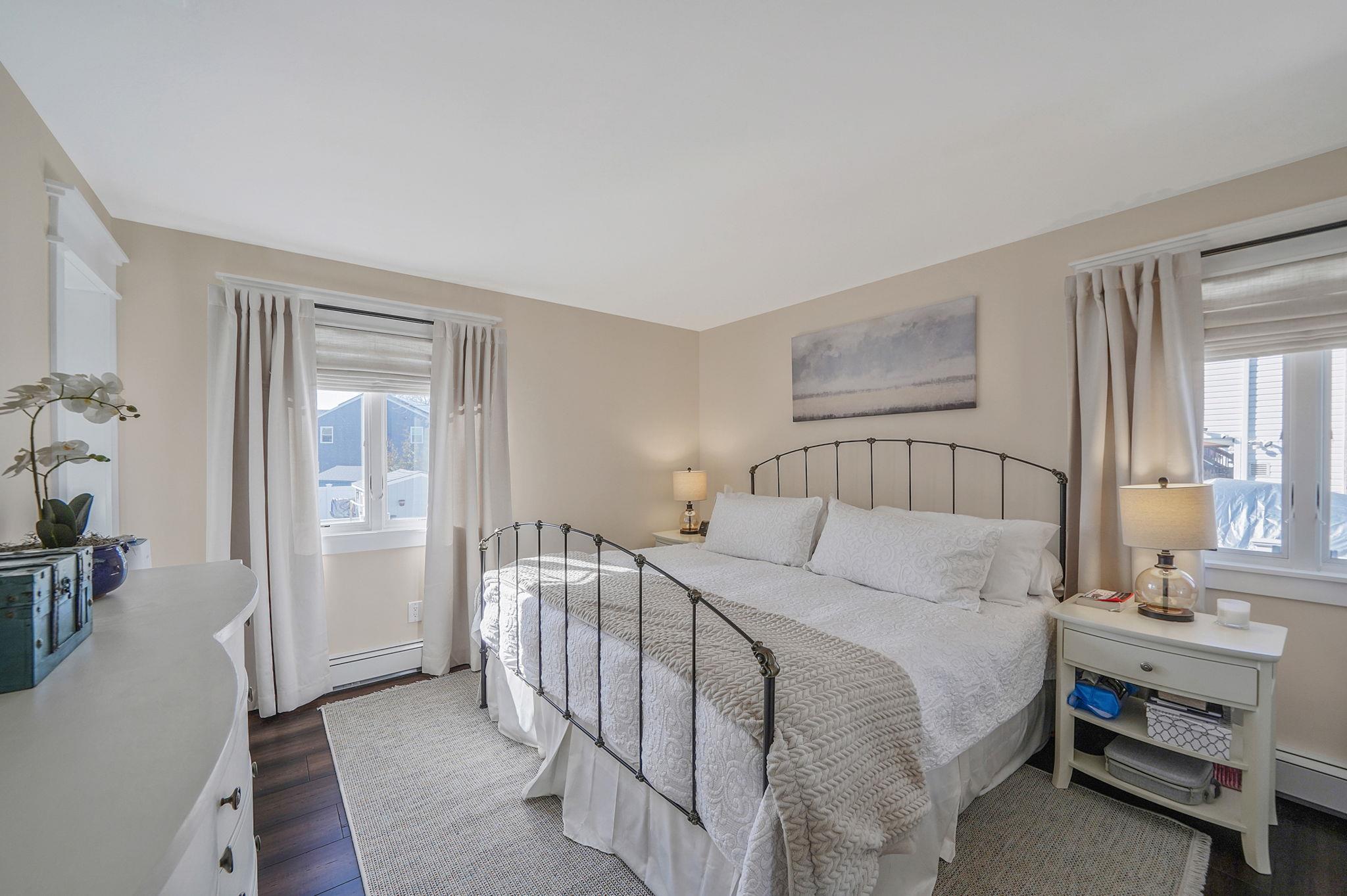 1210 Saxon Avenue, Bay Shore, New York image 14