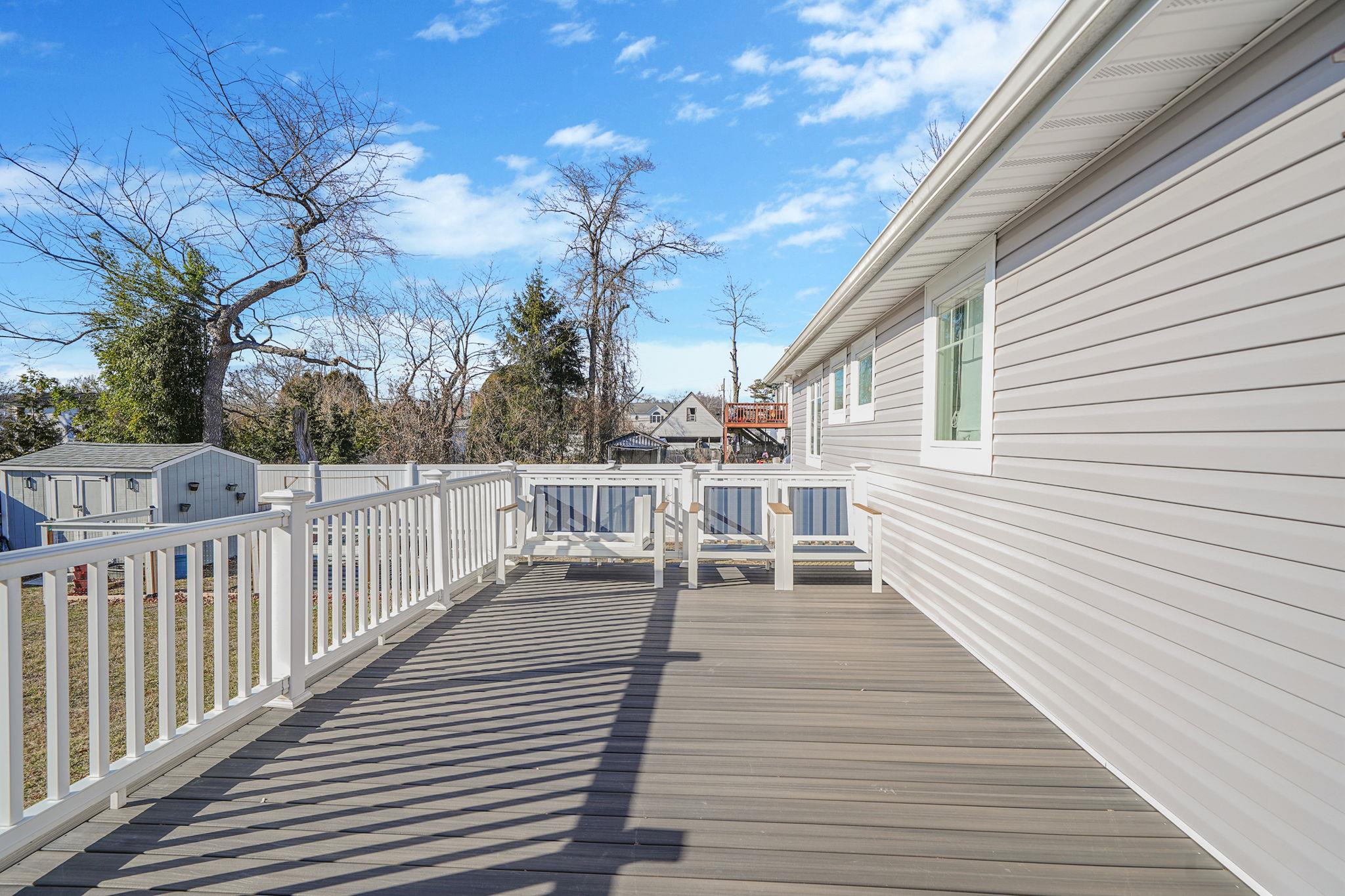 1210 Saxon Avenue, Bay Shore, New York image 28