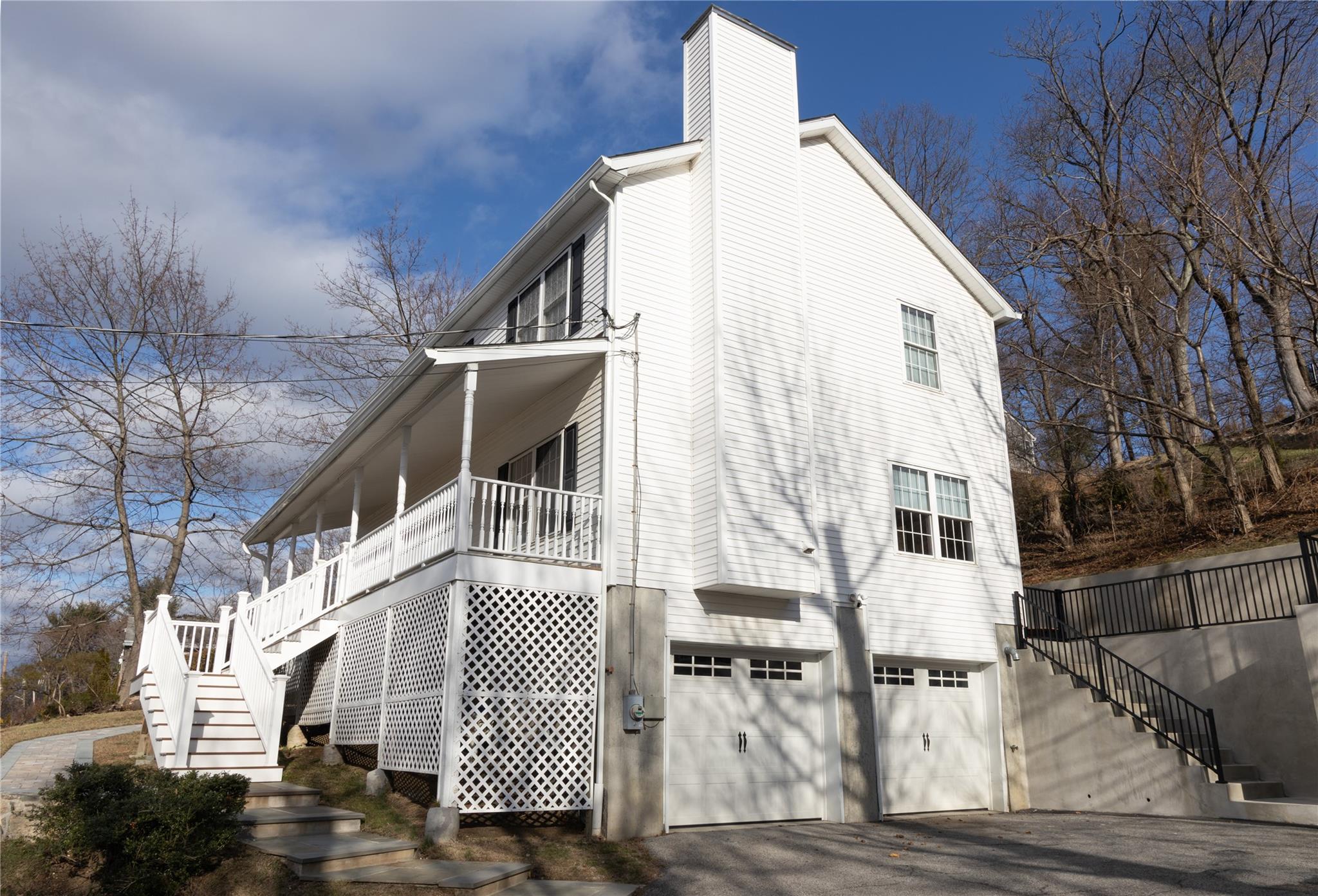 9 Meadowbrook Drive, Ossining, New York image 3