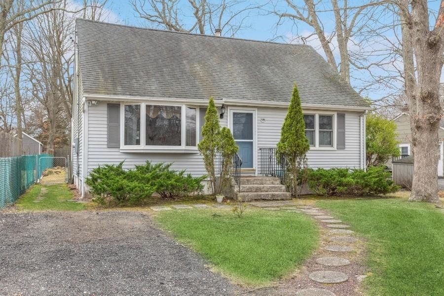 130 Meday Avenue, Mattituck, New York image 2
