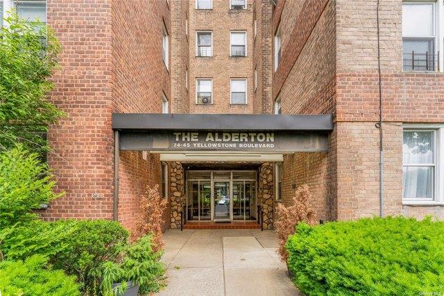 Property for Sale at Yellowstone Boulevard 5G, Rego Park, Queens, NY - Bedrooms: 2 
Bathrooms: 2 
Rooms: 5  - $499,000