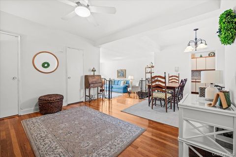 Homes For Sale - 3601 Johnson Avenue #4O<br/> Bronx, NY 10463