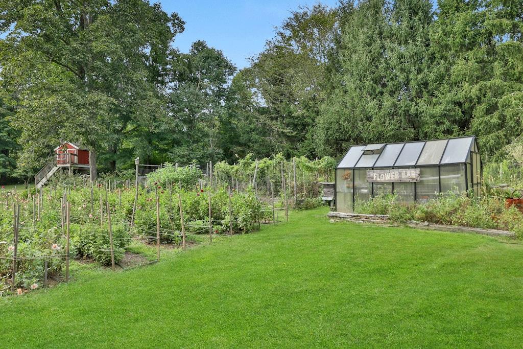 20 Salem Road, Pound Ridge, New York image 15