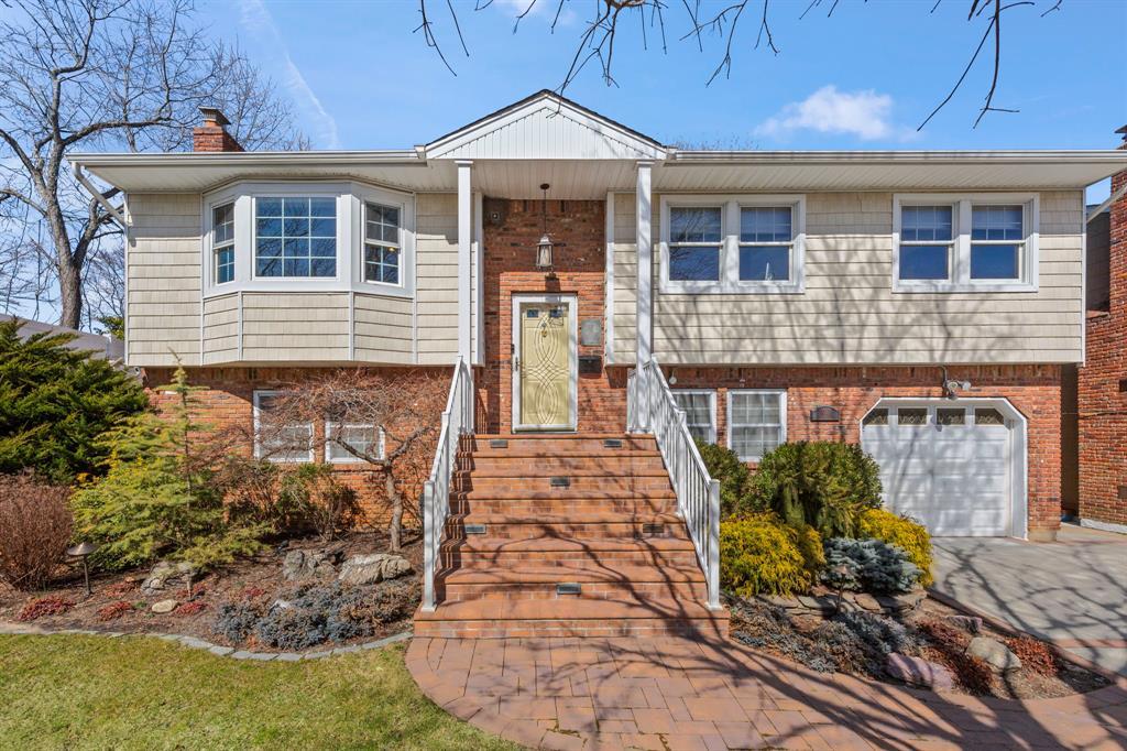 1017 Donna Court, Baldwin, New York image 1