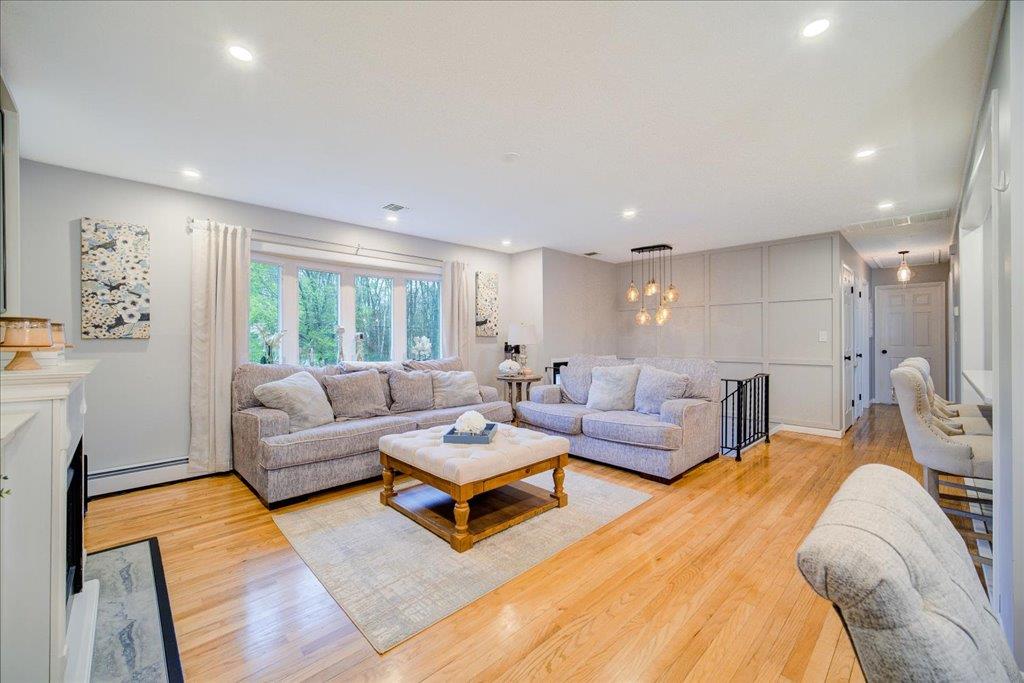 7 Lincoln Drive, Wallkill, New York image 3