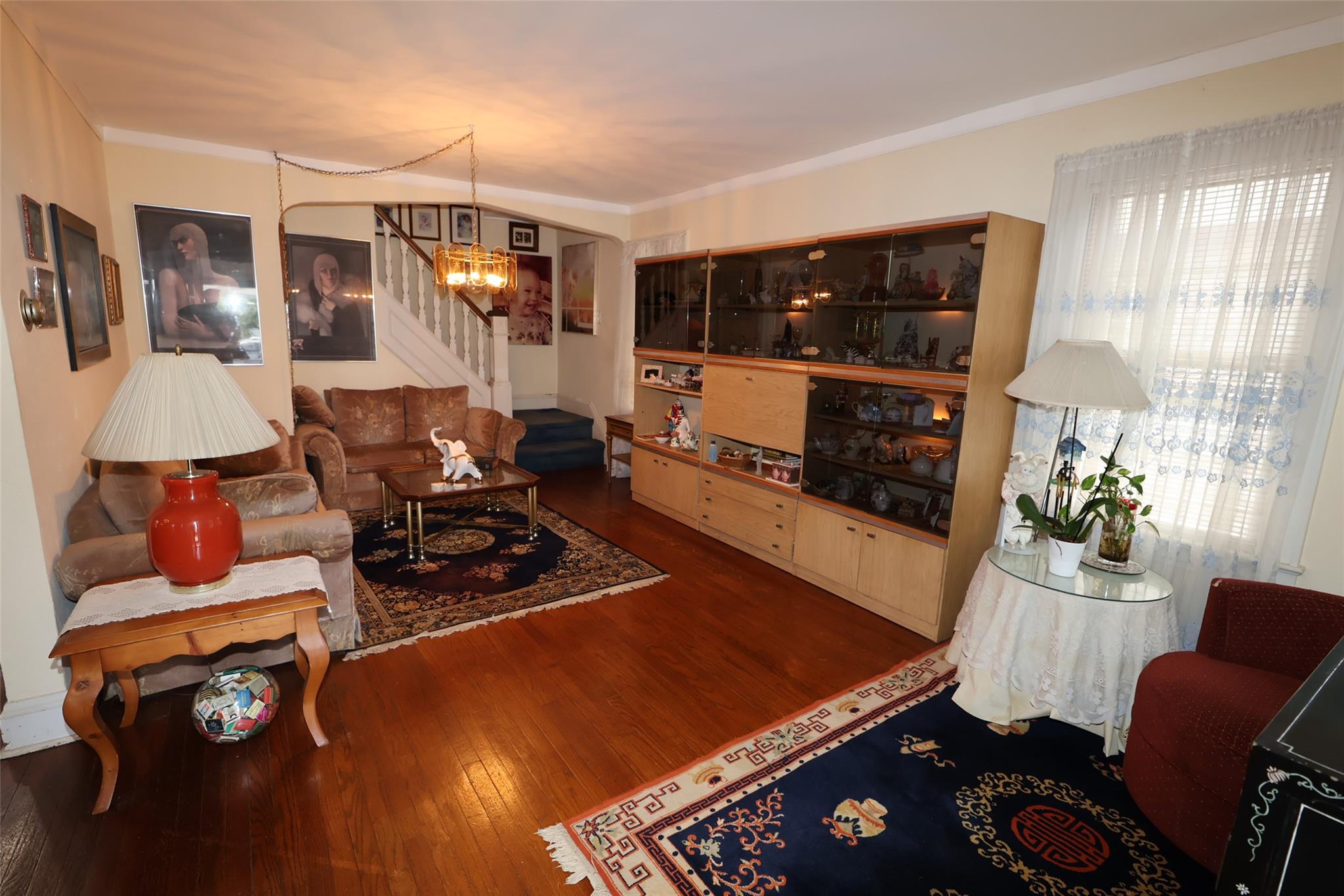 90-11 219th Street, Queens Village, New York image 2