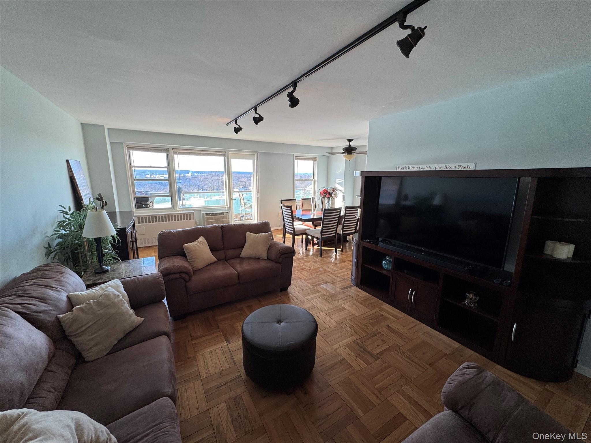 1841 Central Park Avenue 16R