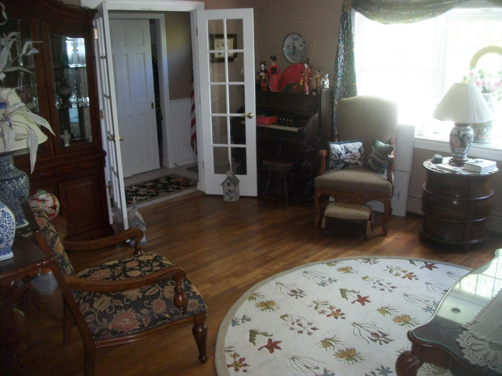 2713 Fox Road, Baldwin, New York image 6
