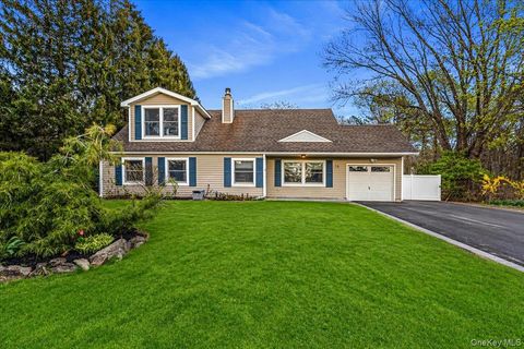 79 White Pine Way, Medford, NY 11763 - MLS#: 990930