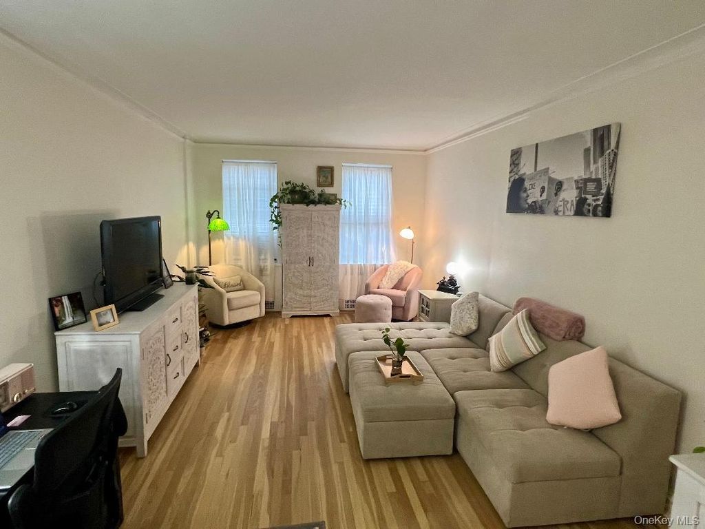 Photo of 6863 108th Street #2F, Forest Hills, NY 11375 (MLS # 961629)