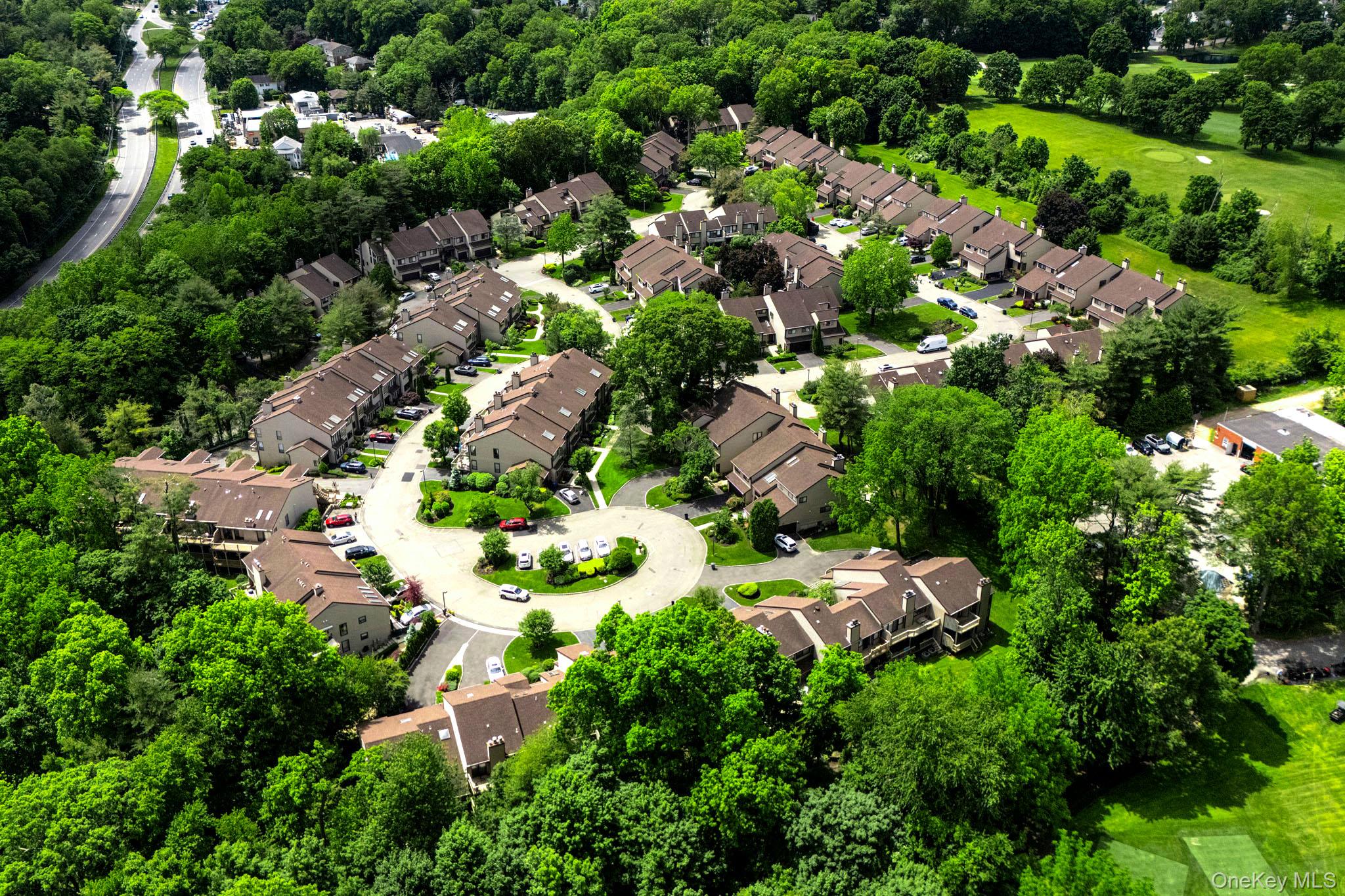 19 The Circle 19 - Photo 2