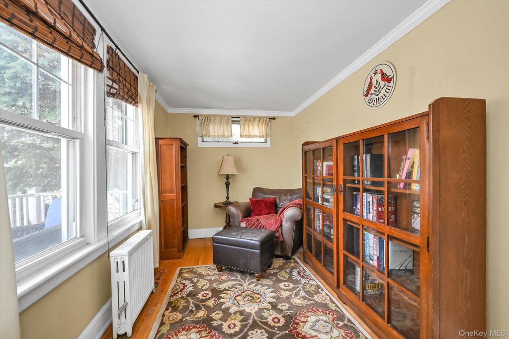 Photo of 33-40 170th Street, Flushing, NY 11358 (MLS # 976591)