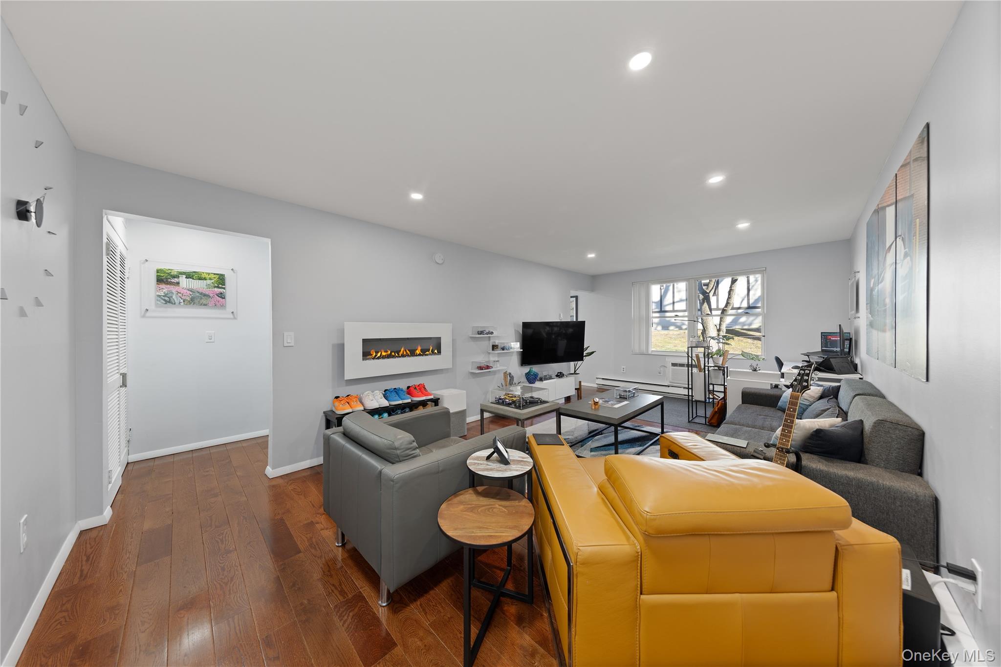 765 Sierra Vista Lane