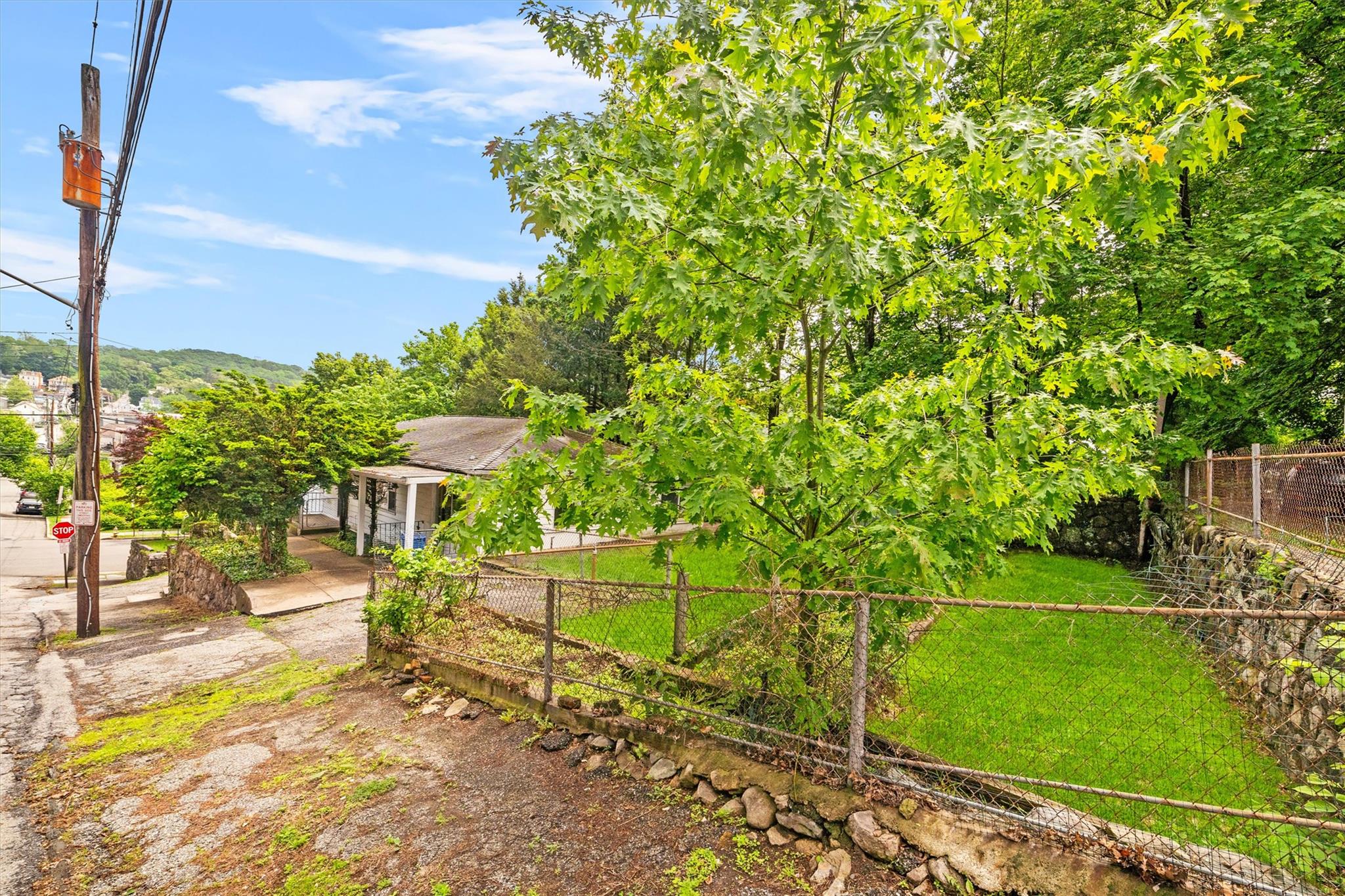 420 Nelson Avenue, Peekskill, New York image 34