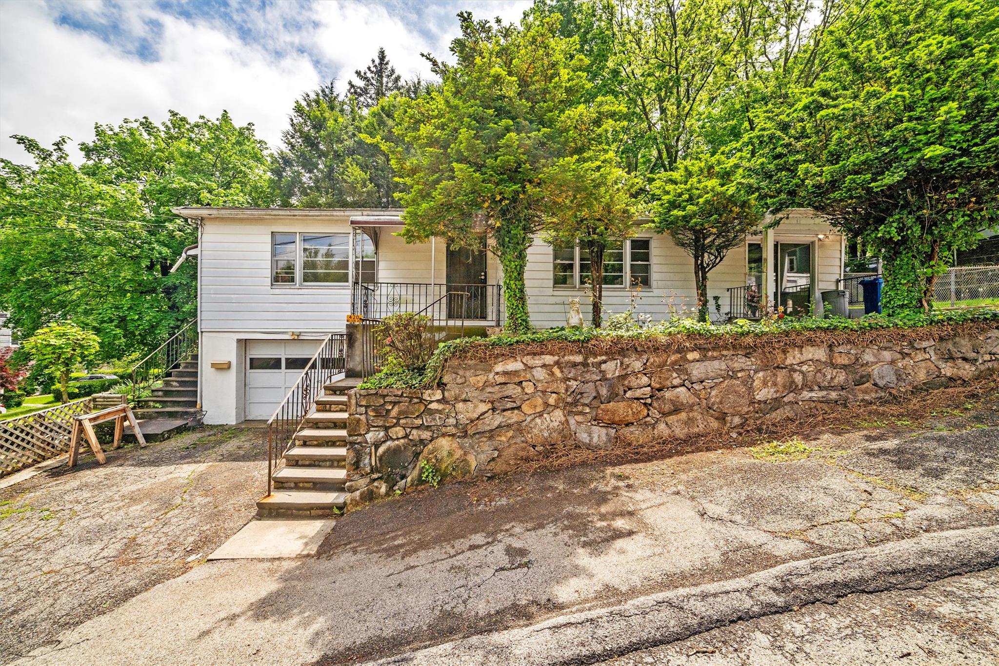 420 Nelson Avenue, Peekskill, New York image 3