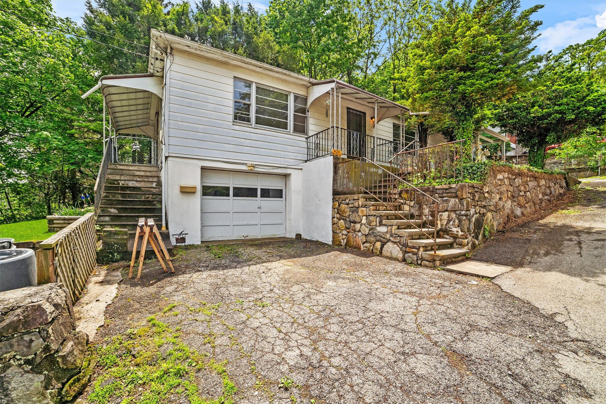 420 Nelson Avenue, Peekskill, New York image 4