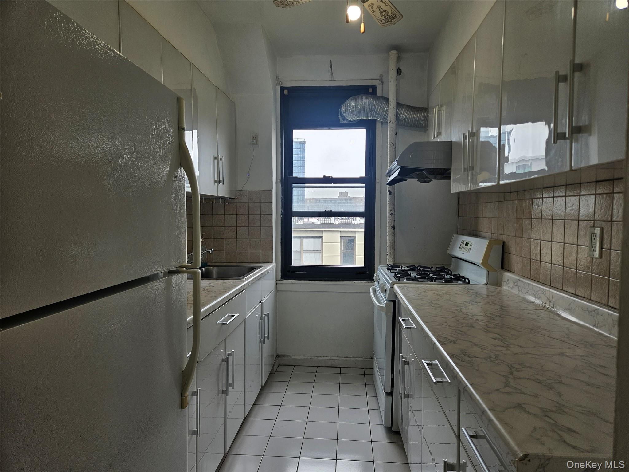 98-25 64th Road 8F