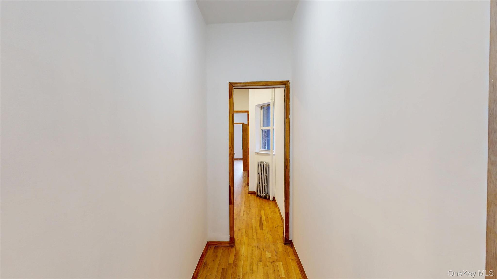 954 Manhattan Avenue