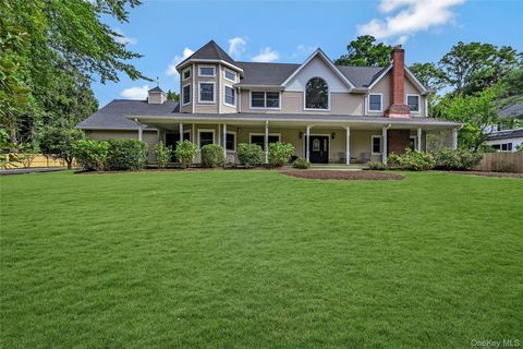 4 Skunk Hollow Road Huntington NY 11743