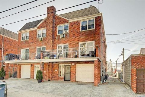 Multifamily For Sale - 57-12 164 Street<br/> Flushing, NY 11365