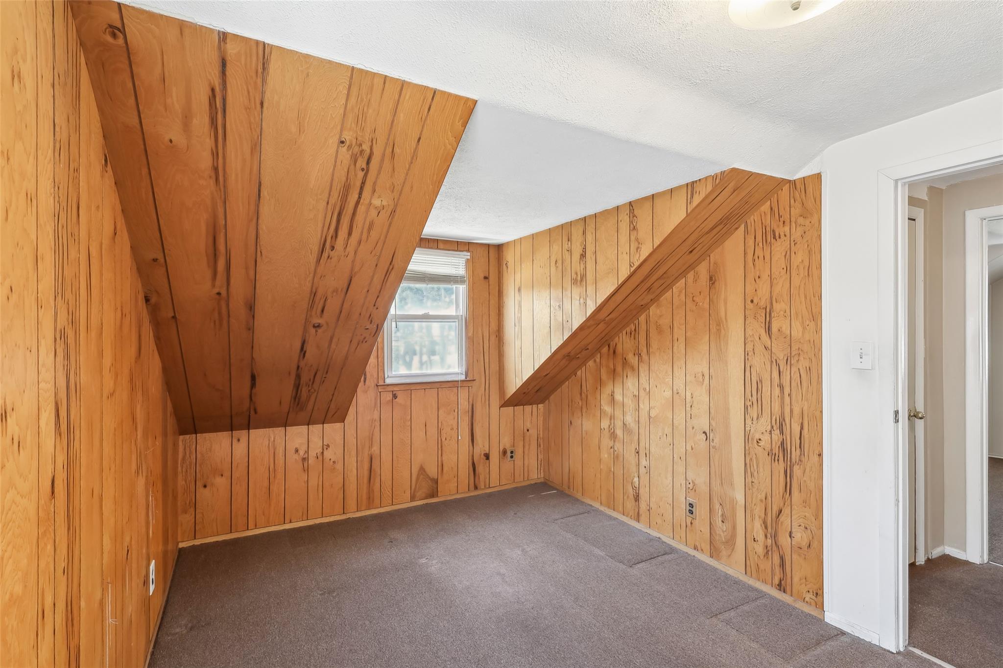 188 N 3rd Street, Bethpage, New York image 29