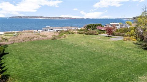36 Bay Crest Drive Huntington NY 11743