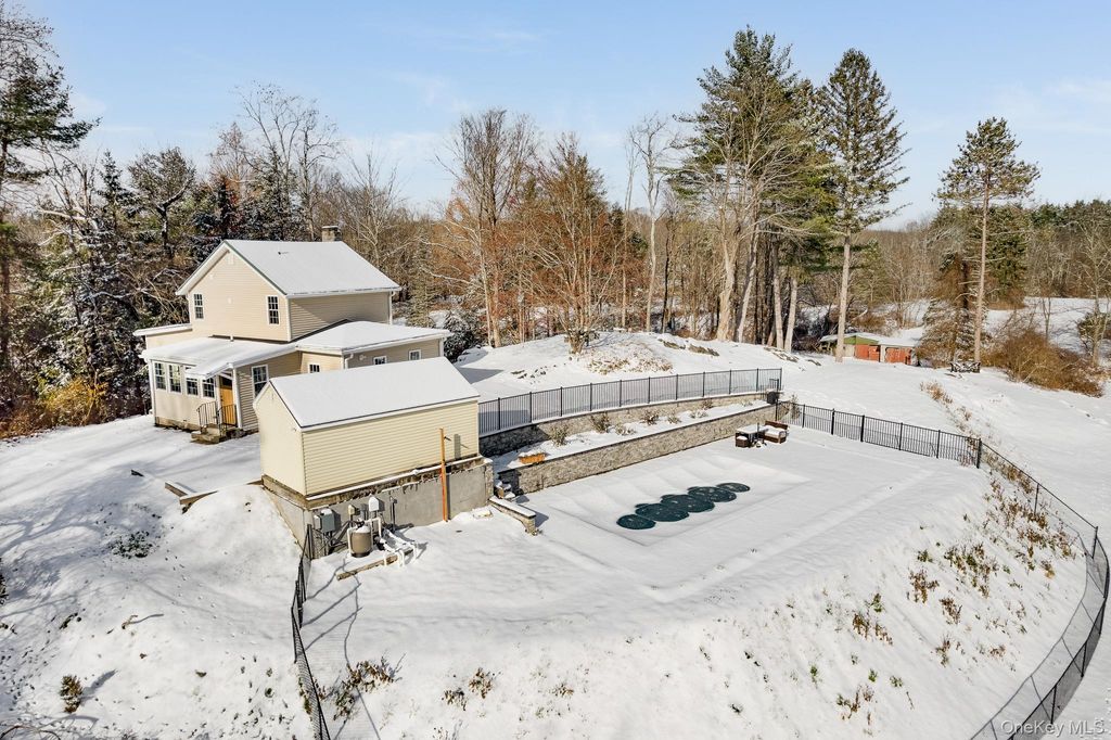 Photo of 104 S Quaker Lane, Hyde Park, NY 12538 (MLS # 939480)