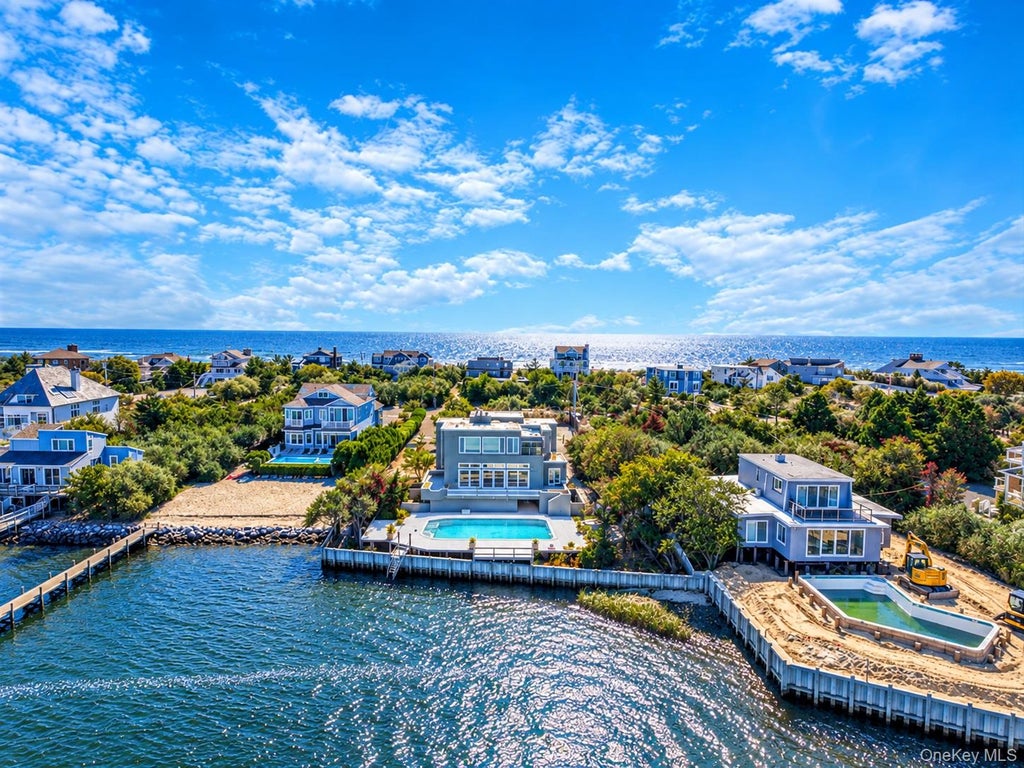 Photo of 330 Dune Road, Westhampton Beach, NY 11978 (MLS # 1066708)