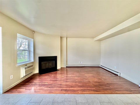 Condo For Rent - 5 Lexington Hill #7<br/> Harriman, NY 10926
