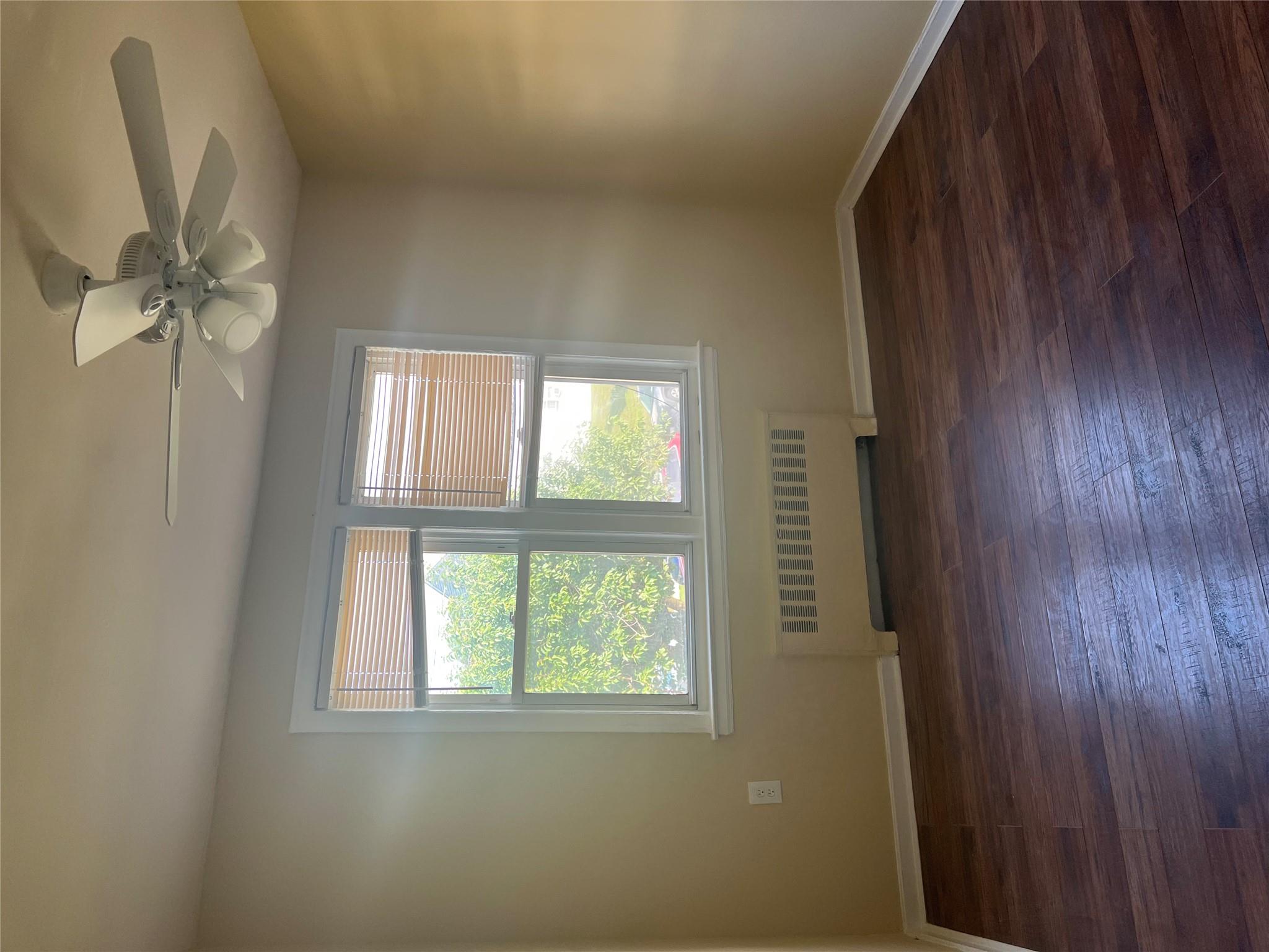 52 Winchester Avenue 2A