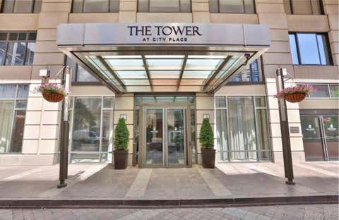 Condo For Sale - 10 City Place #31F<br/> White Plains, NY 10601