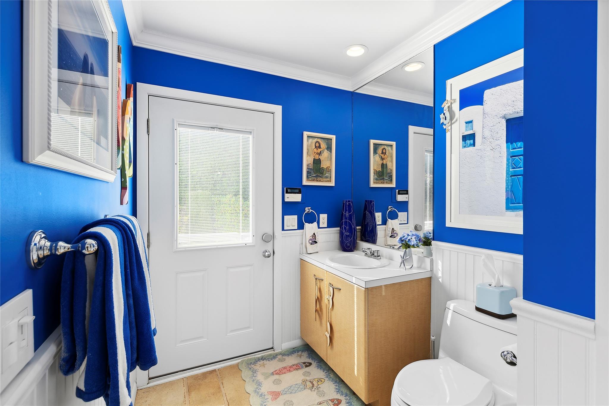 8 Jeffrey Lane, East Quogue, New York image 9