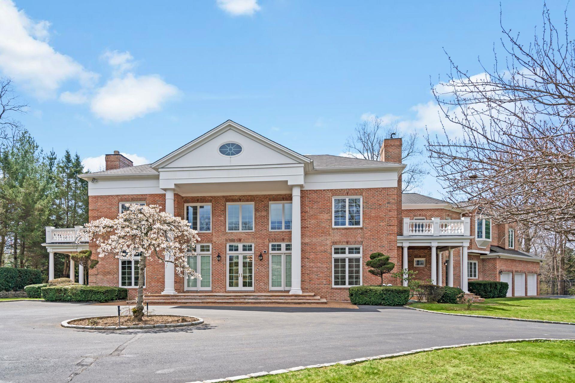 21 Harriman Drive