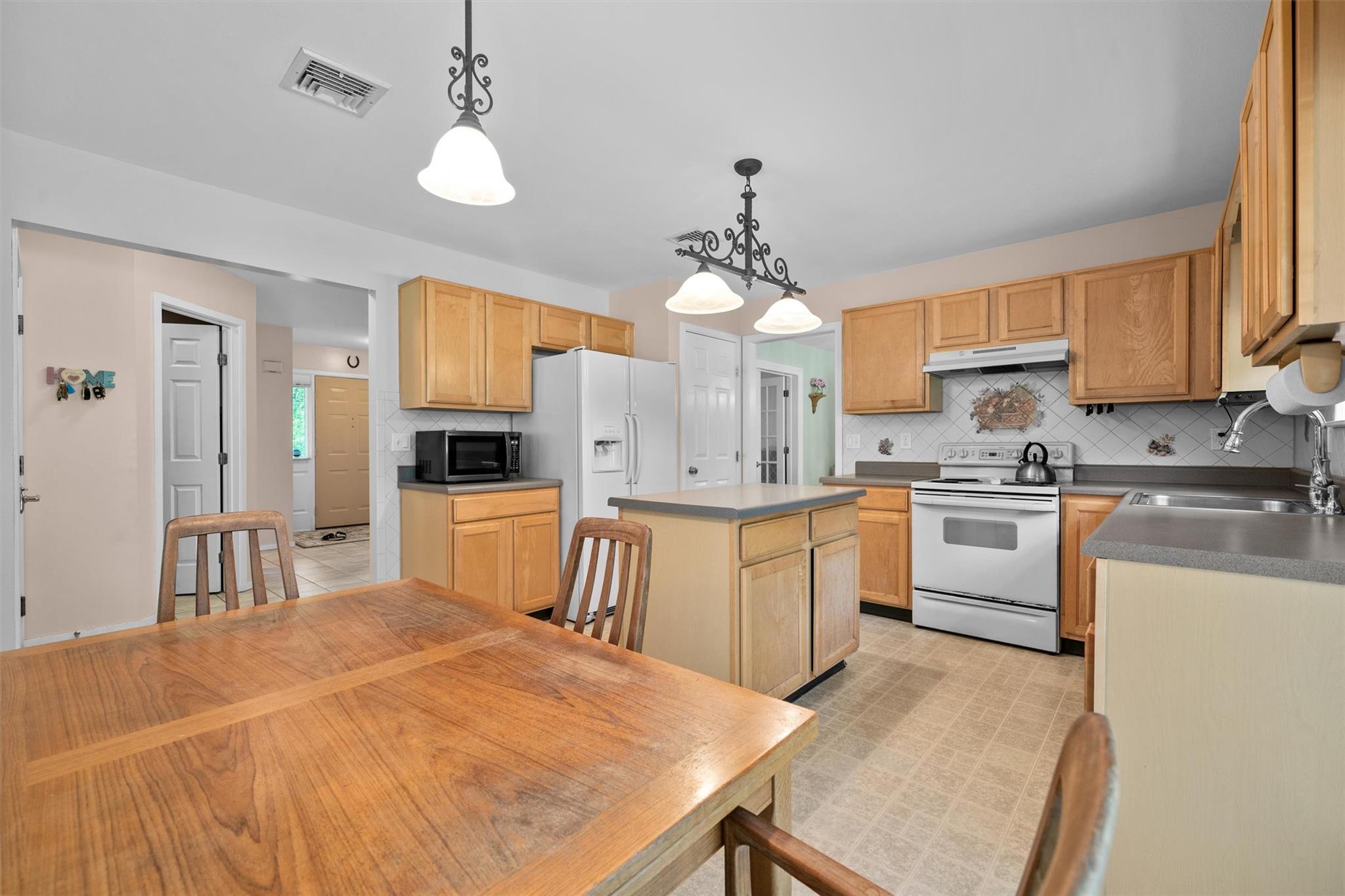 4 Ramblewood Drive, Newburgh, New York image 13