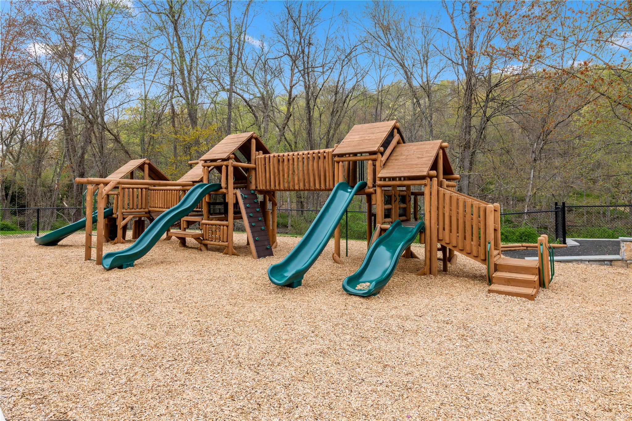 219 Briarwood Drive, Somers, New York image 31