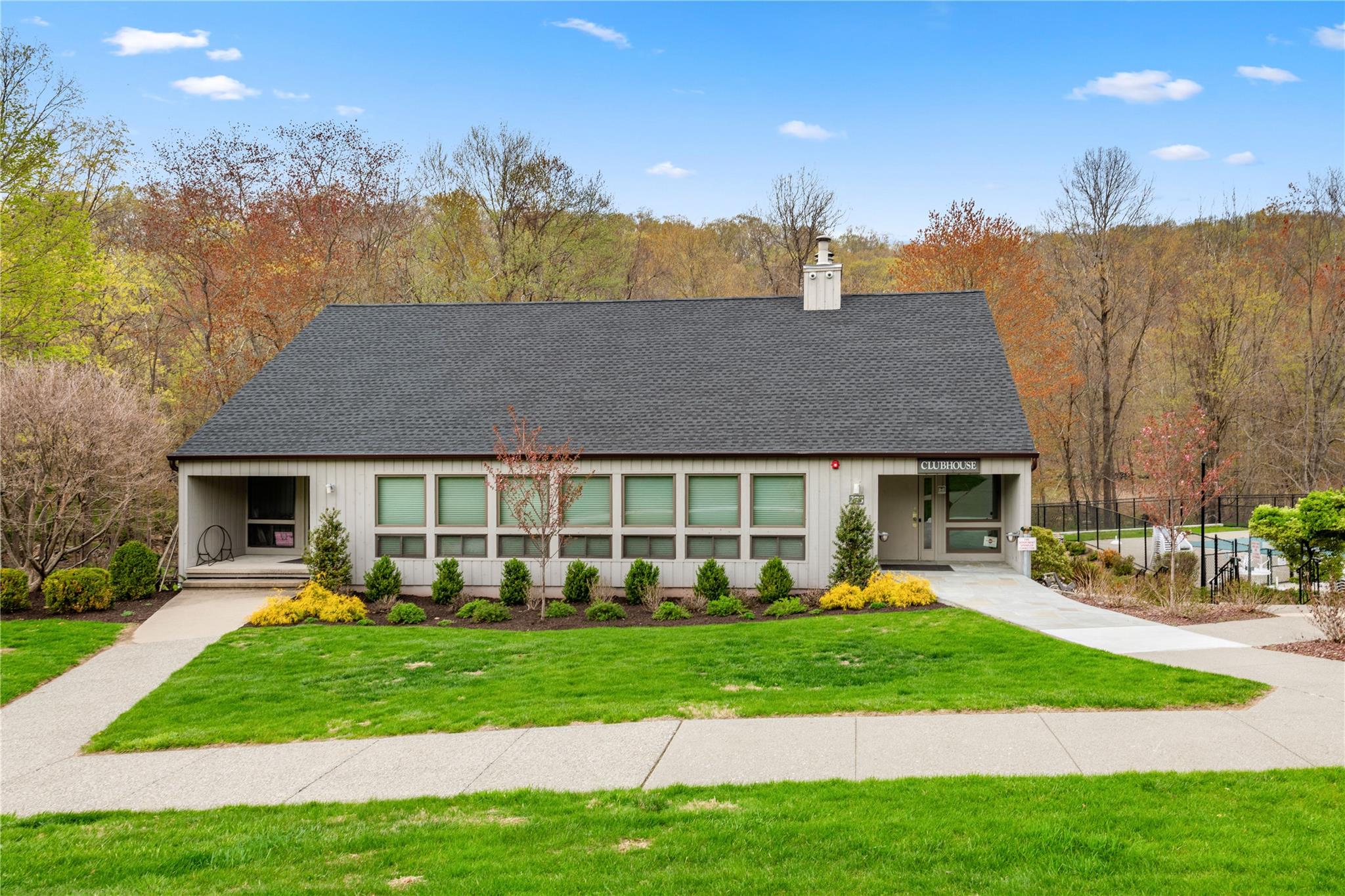 219 Briarwood Drive, Somers, New York image 28