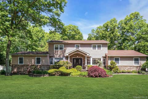 Homes For Sale - 1 Sarah Drive<br/> Dix Hills, NY 11746
