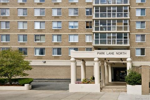 118-17 Union Tpke 16G Forest Hills NY 11375