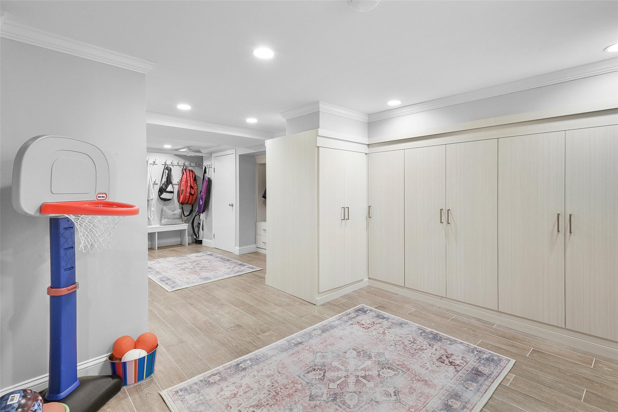6 Highwood Avenue, Larchmont, New York image 43