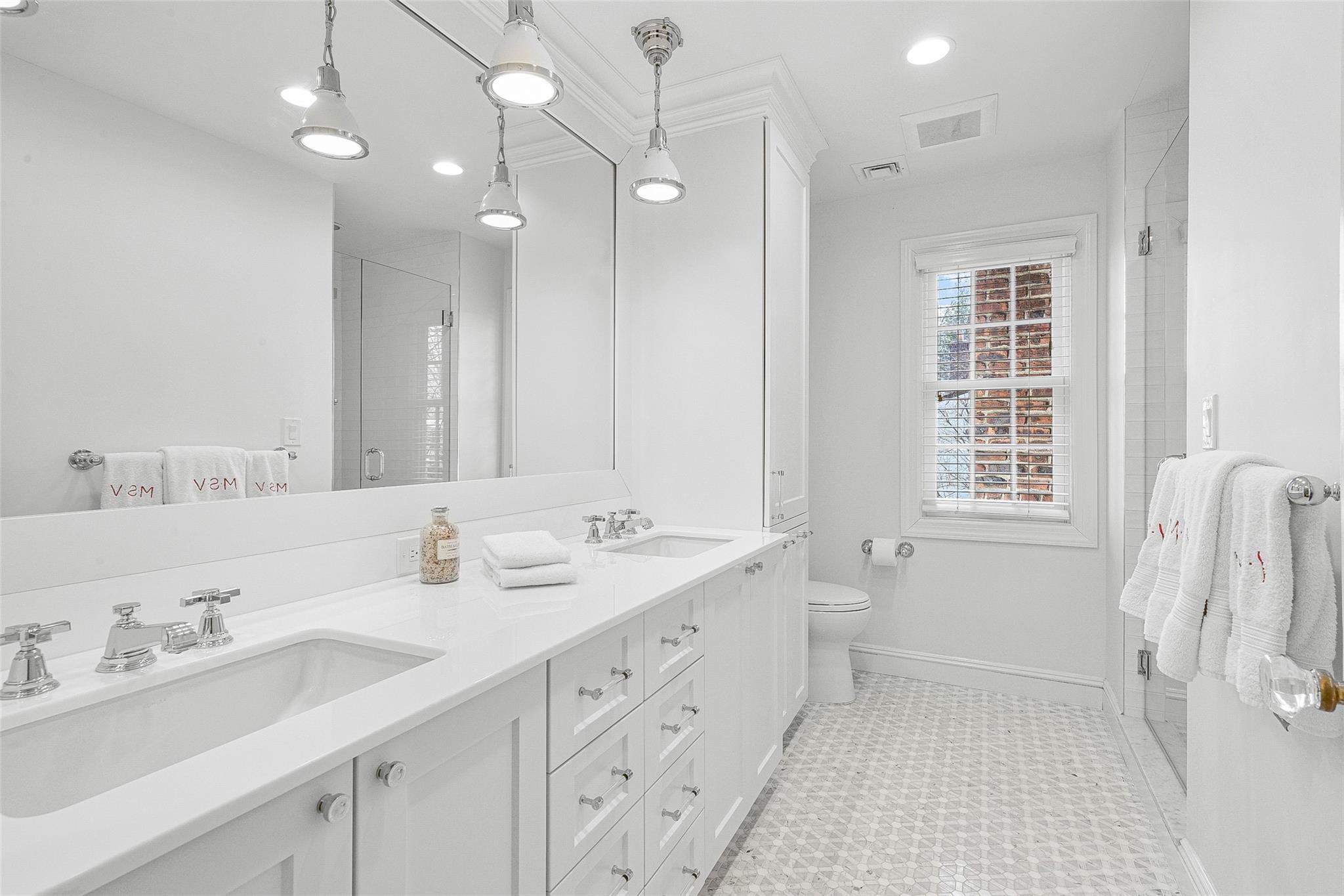6 Highwood Avenue, Larchmont, New York image 34