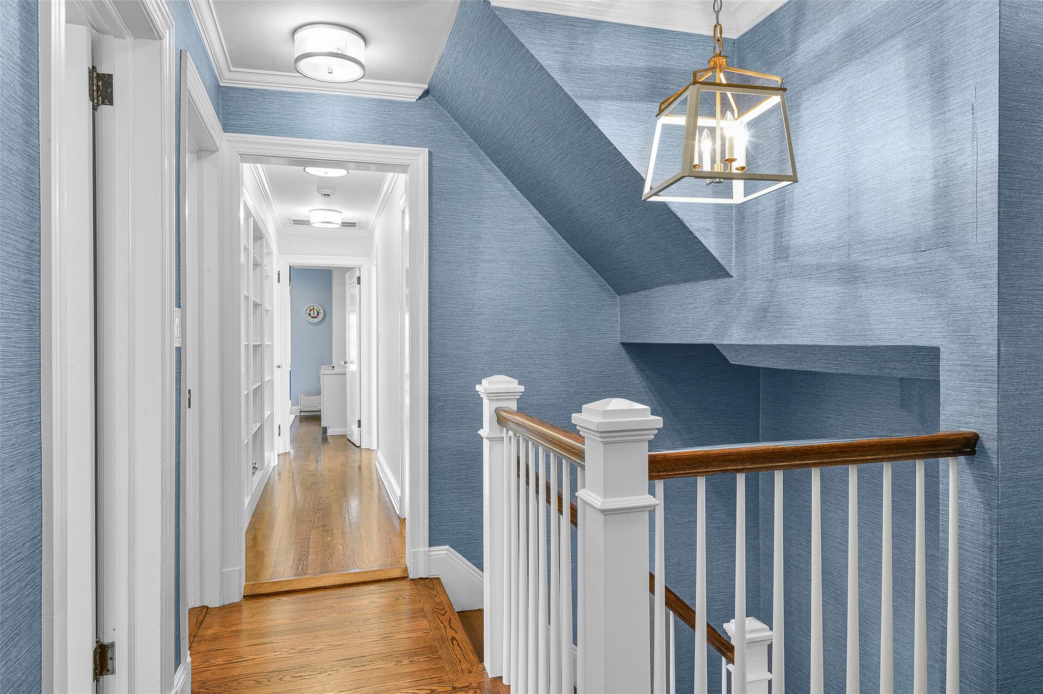 6 Highwood Avenue, Larchmont, New York image 23