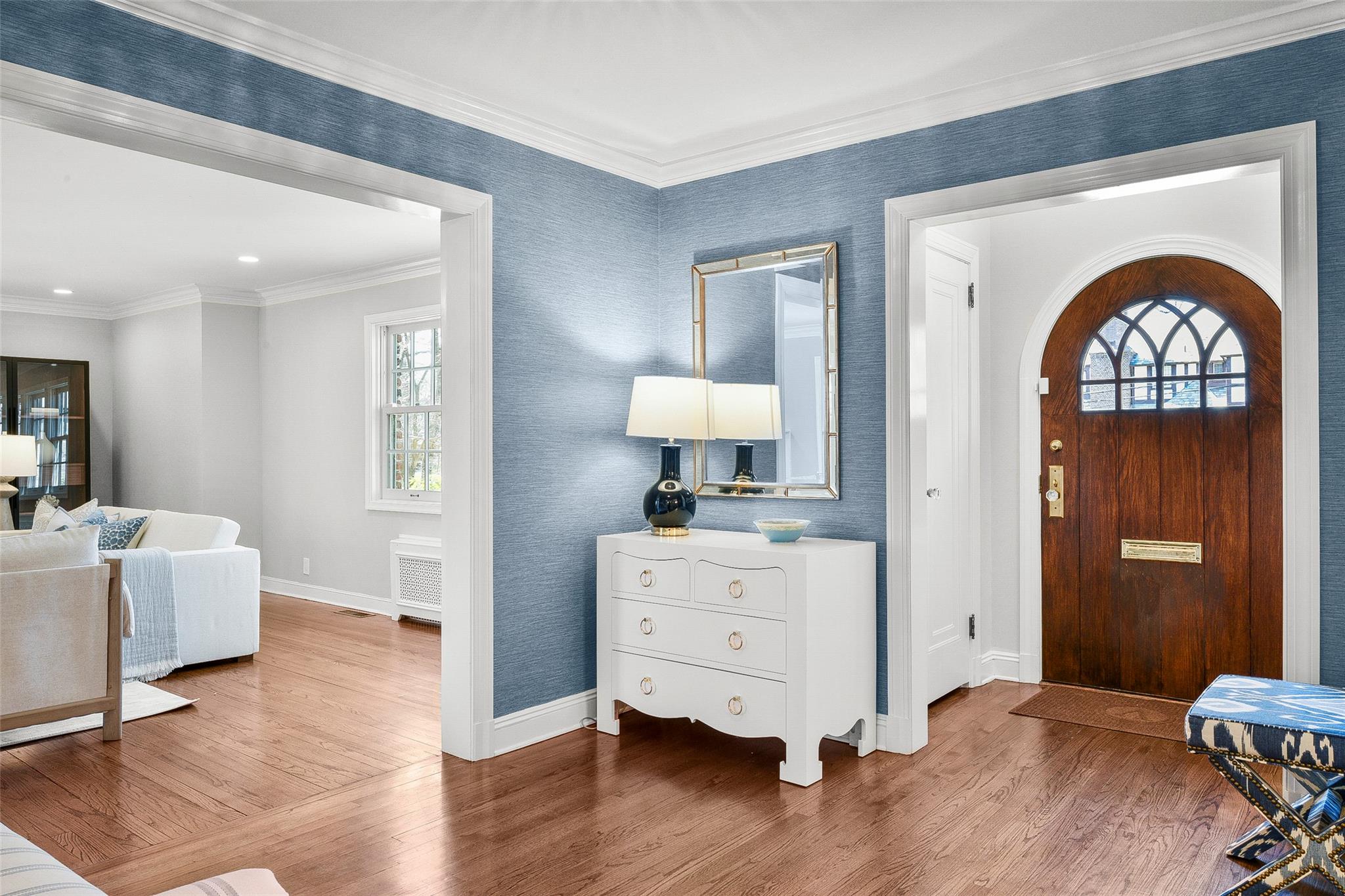 6 Highwood Avenue, Larchmont, New York image 4