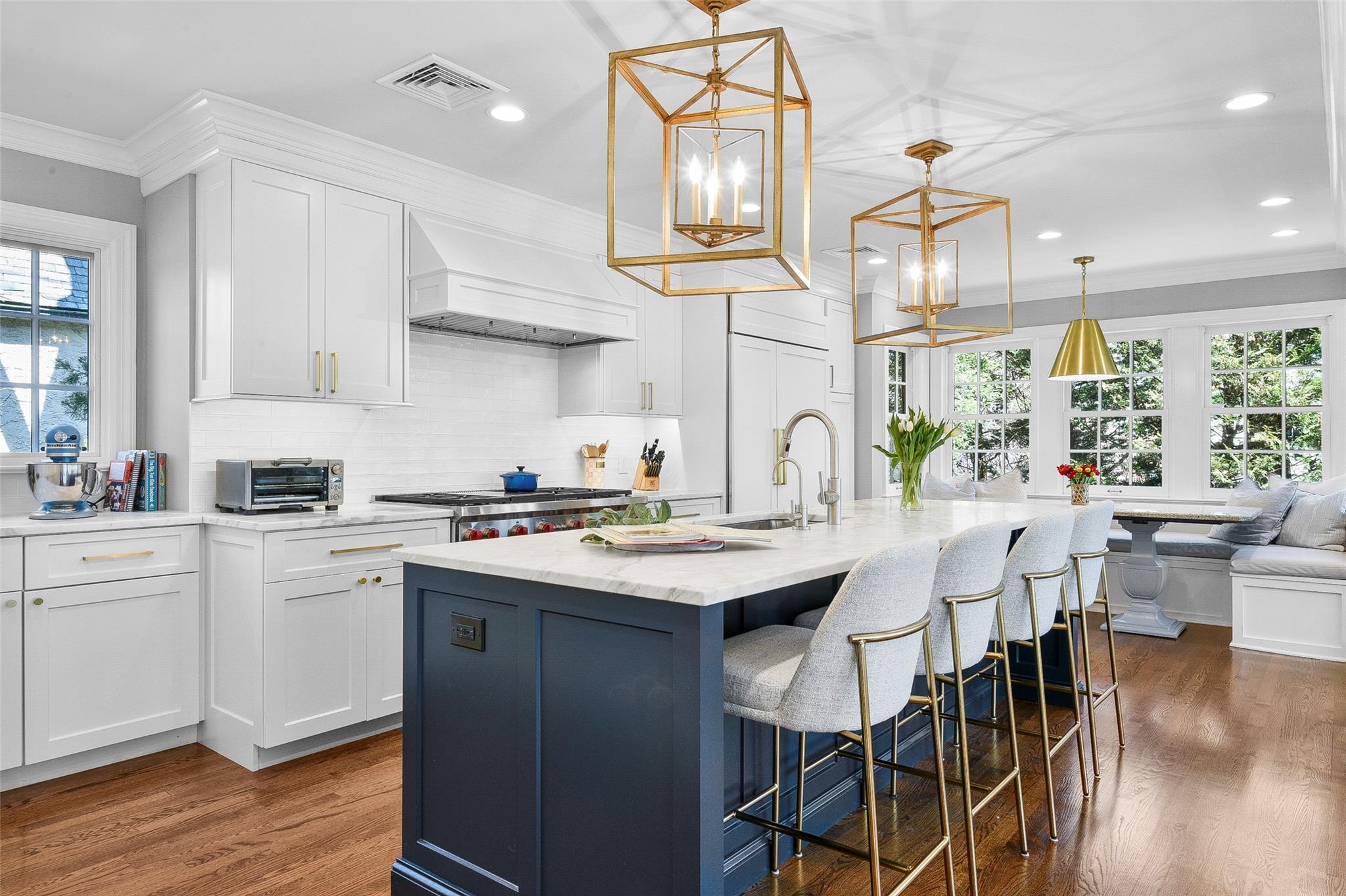 6 Highwood Avenue, Larchmont, New York image 14