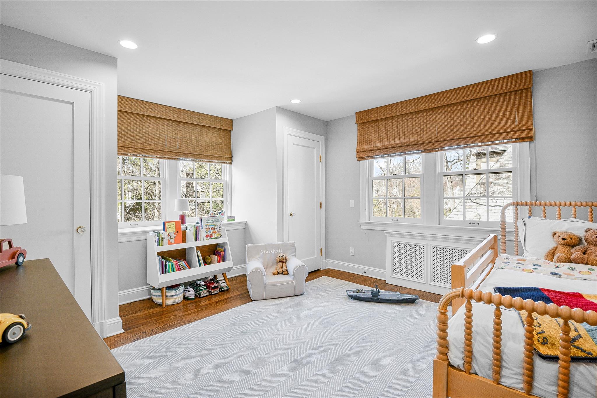 6 Highwood Avenue, Larchmont, New York image 30