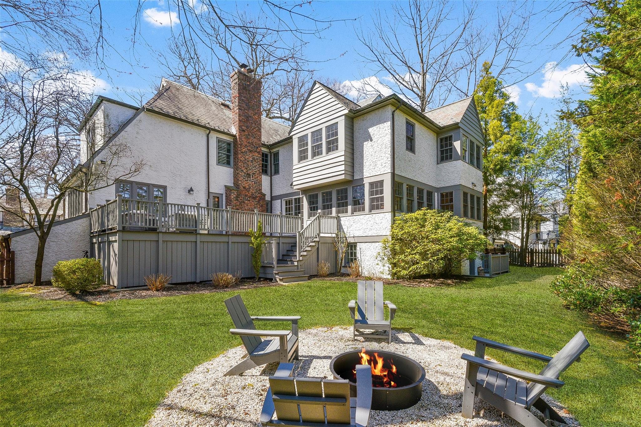 6 Highwood Avenue, Larchmont, New York image 45