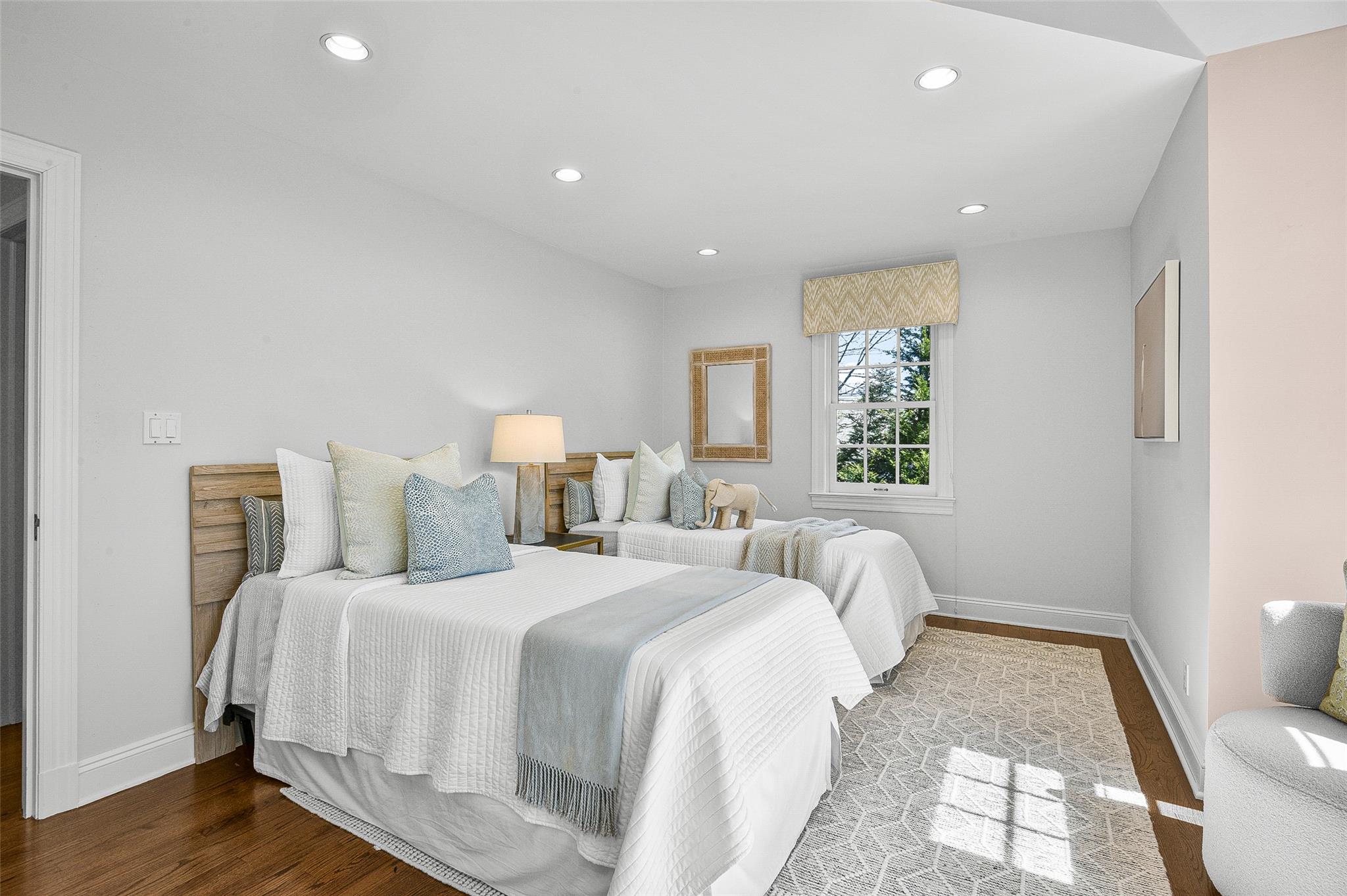 6 Highwood Avenue, Larchmont, New York image 37