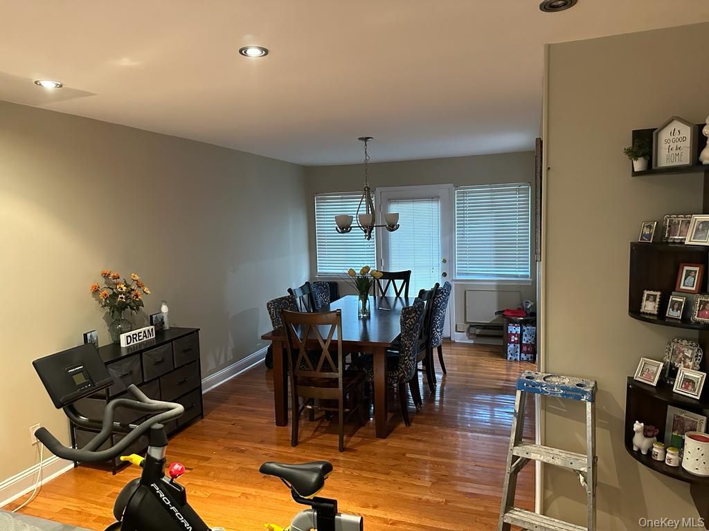 Photo of 111 Woodland Hills Road, White Plains, NY 10603 (MLS # 965267)