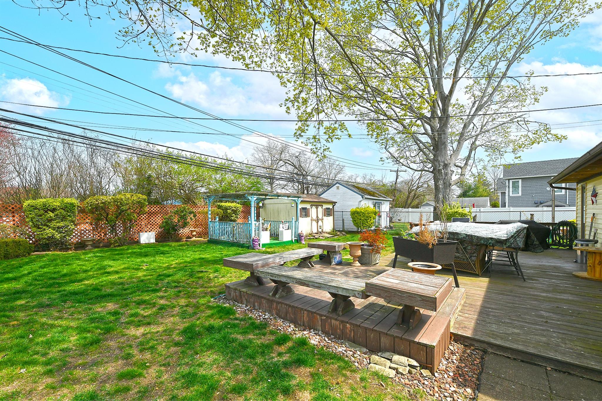 265 Orchid Road, Levittown, New York image 16