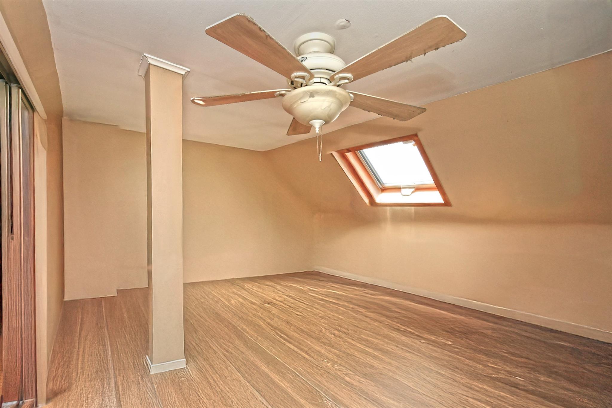 265 Orchid Road, Levittown, New York image 13