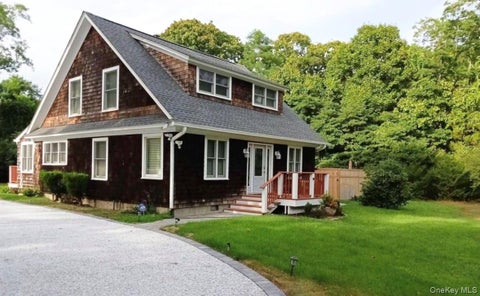 Homes For Rent - 572 Montauk Highway Hwy<br/> Suffolk County, Westhampton Beach, NY 11978